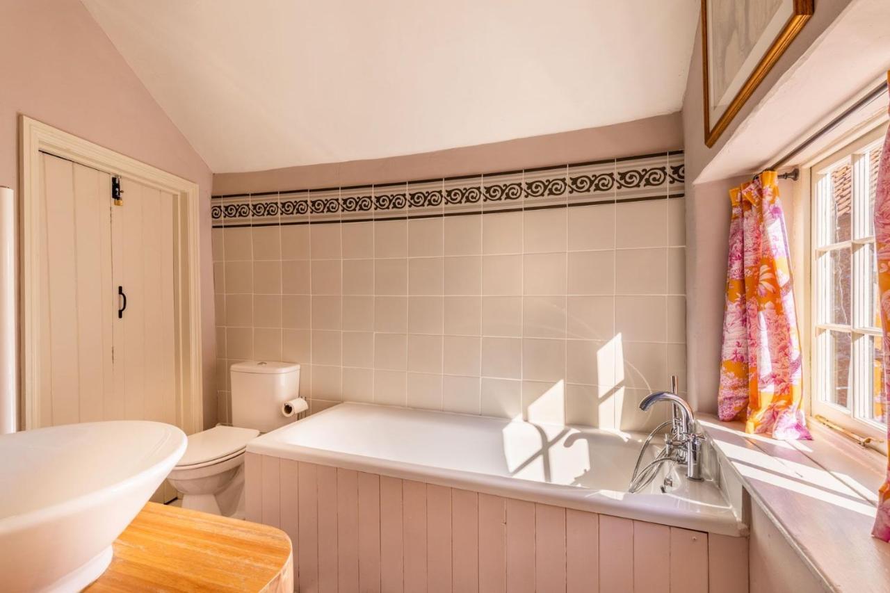 Host & Stay - The Old Paul Pry Holt  Luaran gambar