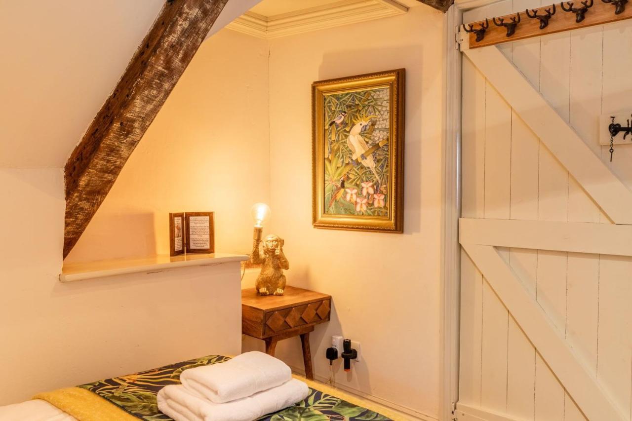 Host & Stay - The Old Paul Pry Holt  Luaran gambar